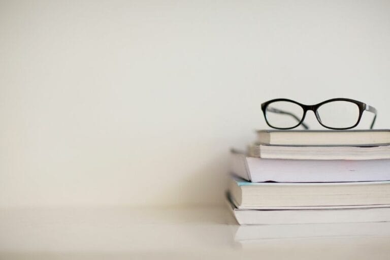 10 Homemaking Books | Favorite Book Recommendations