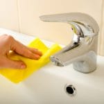 5 Minute Bathroom Tidy