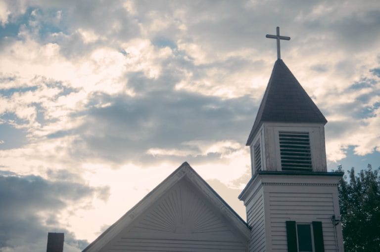 How many times does Sunday morning roll around and you find your heart in a state of chaos instead of calm to worship the Lord? @mferrell