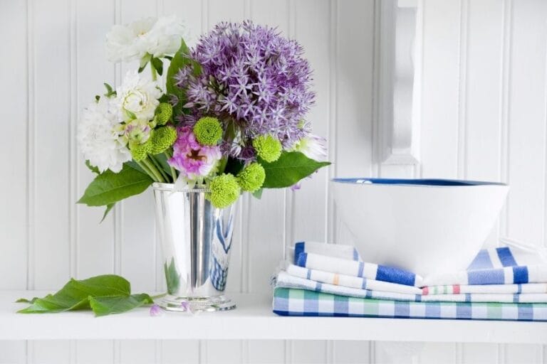 Clutter is a real enemy.  Clutter can keep us from enjoying our families and homes as it takes up our time, can rob us of our joy, can add stress to our lives and takes up our living space. @mferrell