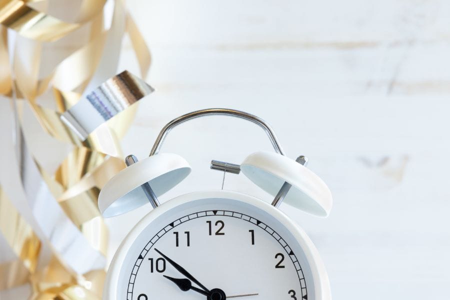 Set spiritual priorities with a biblical lens to glorify God and grow spiritually. Make and achieve goals for the New Year with practical tips to help you succeed.